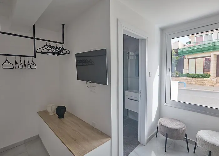 公寓 Gold Emerging Ltd 2 *